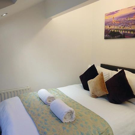 Derwent Street Apartment 3 - Self Contained - 2 Bed Self Catering Apartment Workington Buitenkant foto